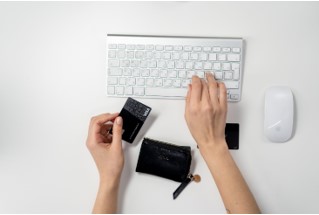 9 Urgent Security Tips for Online Holiday Shopping